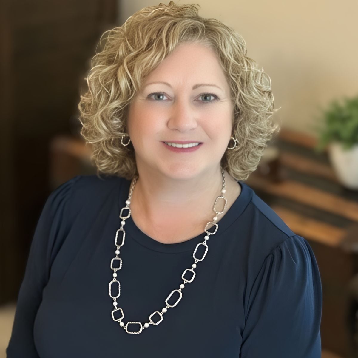 Cathy Bates - Headshot